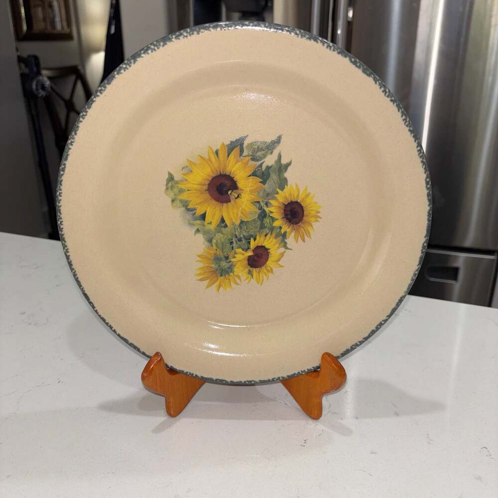 Home & Garden Party Sunflower and Bee Stoneware 10-Inch Dinner Plate